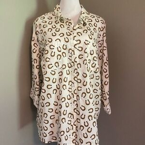 NWT Cato Sz 22-24 W White and Brown Novelty Horseshoe Print Blouse